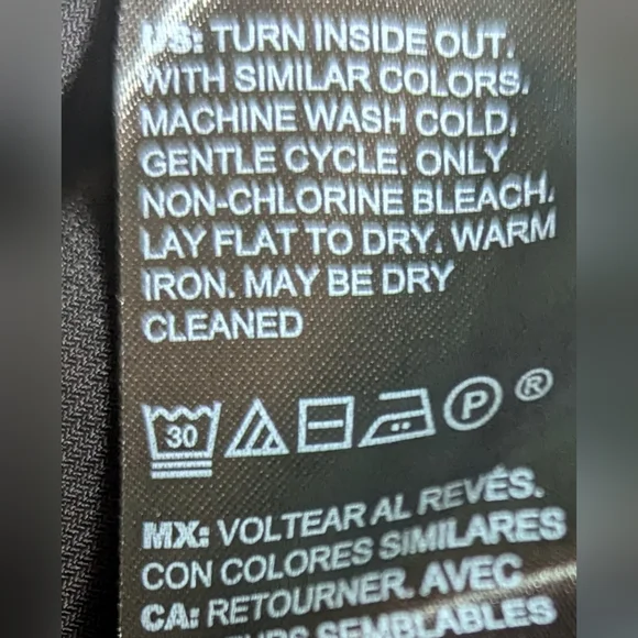 EUC Romantic Sequin Flower Tee from White House Black Market Size M - Picture 8 of 10